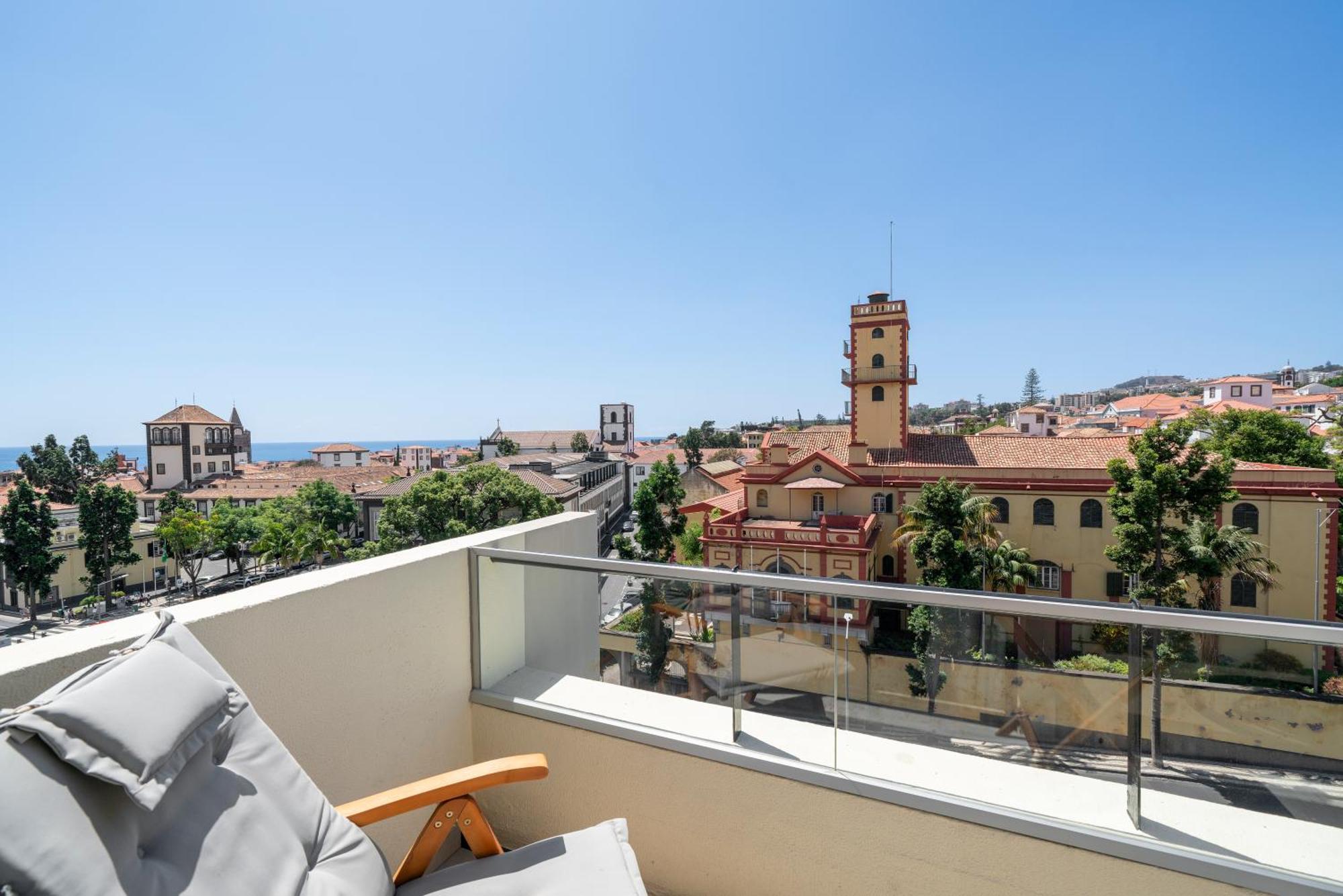 Atlantic Blue 1 - City Center With Garage Funchal  Exterior foto